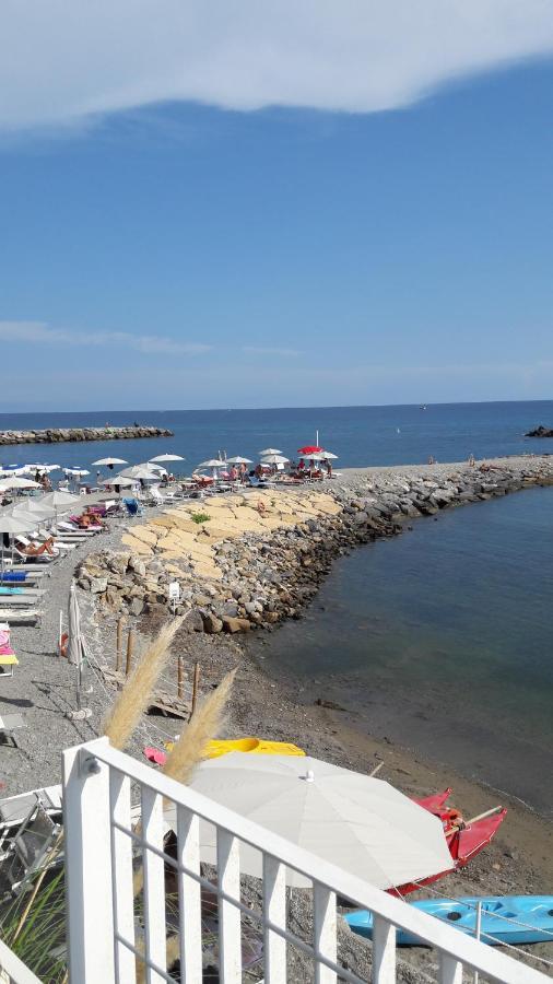 Appartamento Bouganville Санремо Экстерьер фото